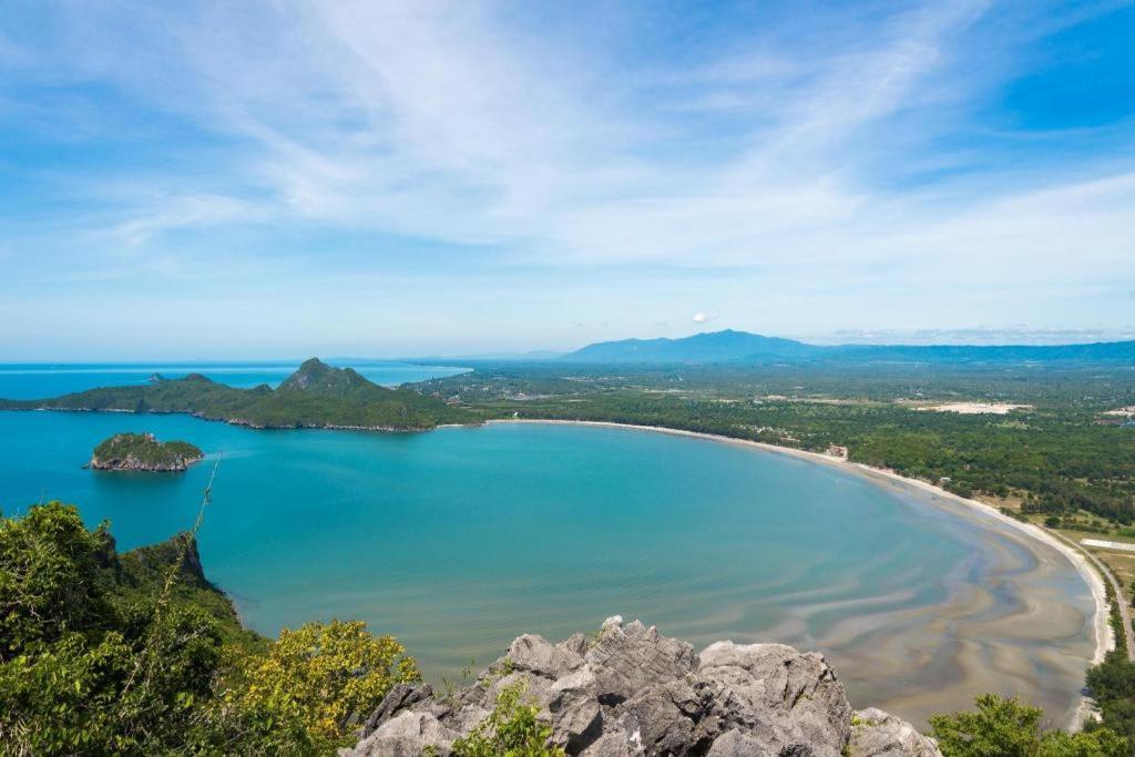 Prachuap Grand Hotel Prachuap Khiri Khan Exterior foto